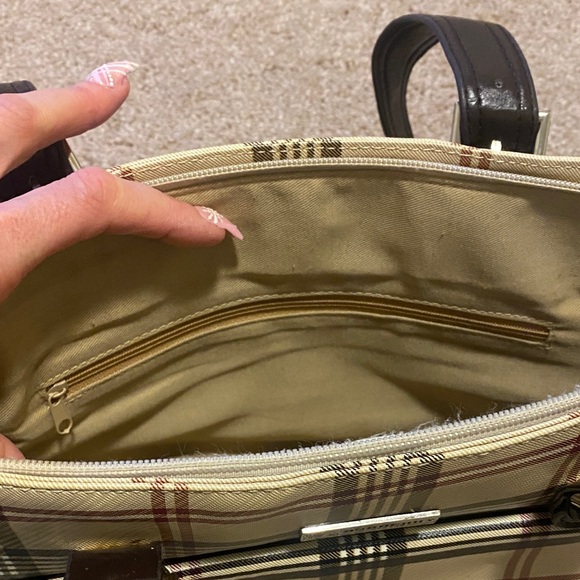 Burberry Cream and Brown Check Shoulder Bag - Picture 11 of 14